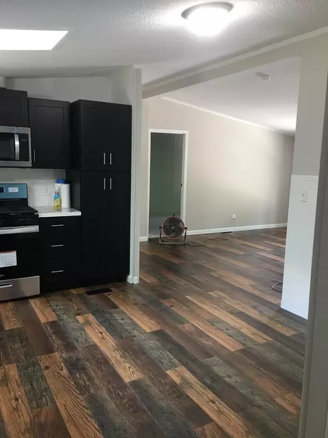 Entry Way - 29 Oyster Bay, Lakemoor, IL 60051 photo 1 of 1