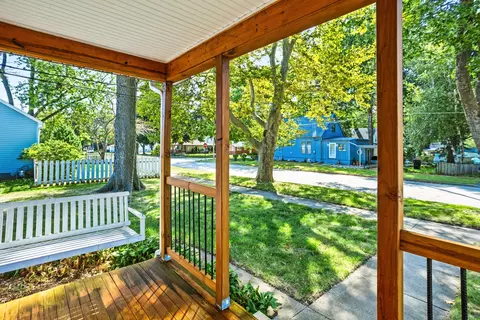 702 N Walnut St, Normal, IL 61761 photo 3