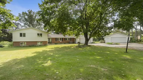 6602 Argyle Rd, Caledonia, IL 61011
