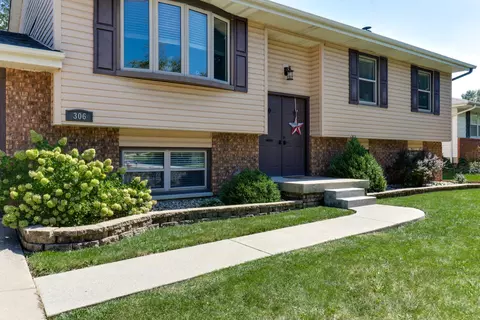Exterior - 306 Felmley Dr, Normal, IL 61761 photo 2 of 14