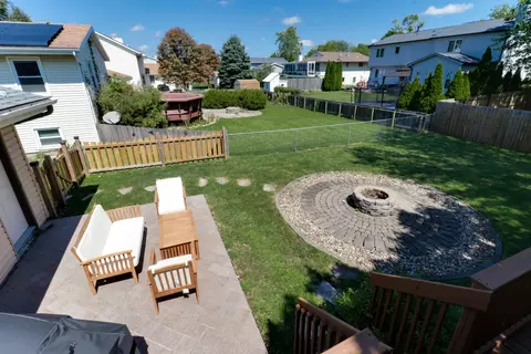 Exterior - 306 Felmley Dr, Normal, IL 61761 photo 5 of 14