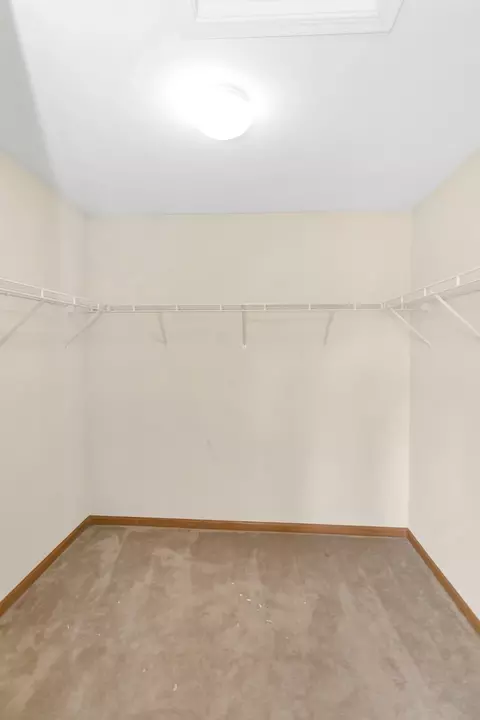 314 Weymouth Ave, Elgin, IL 60124 photo 33