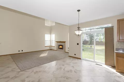 314 Weymouth Ave, Elgin, IL 60124 photo 17