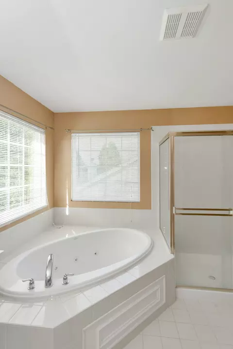 314 Weymouth Ave, Elgin, IL 60124 photo 31