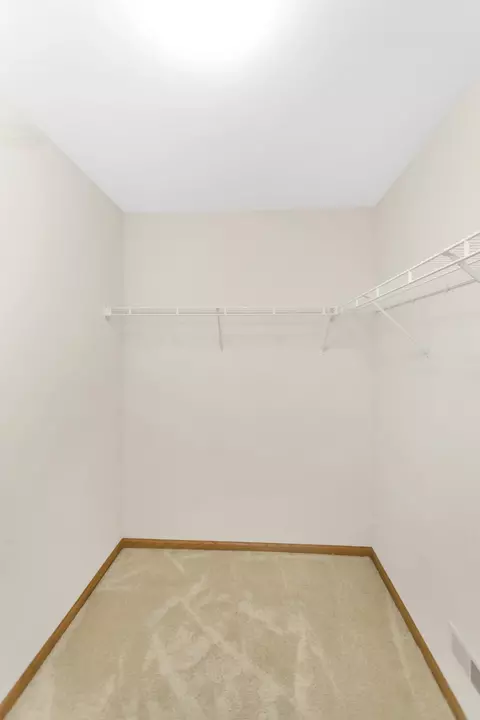 314 Weymouth Ave, Elgin, IL 60124 photo 34