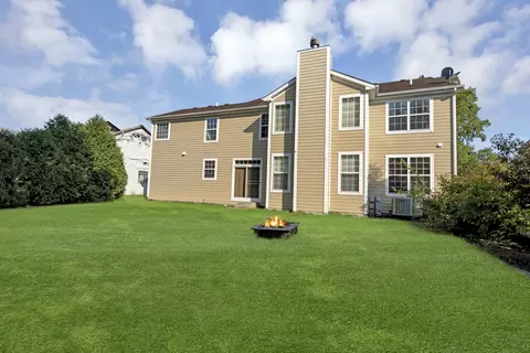314 Weymouth Ave, Elgin, IL 60124 photo 4