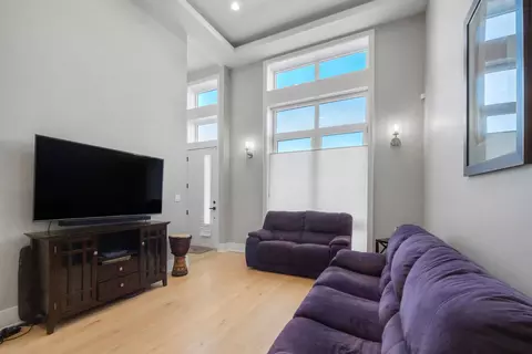 Other - 1011 E 62nd St, Chicago, IL 60637 photo 1 of 7
