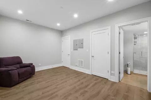Other - 1011 E 62nd St, Chicago, IL 60637 photo 6 of 7