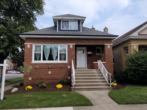 3801 Grove Ave, Berwyn, IL 60402