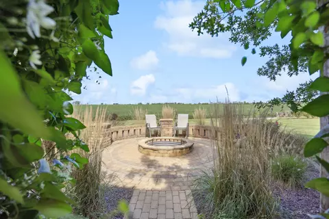 2 Fieldcrest Dr, Monticello, IL 61856 photo 59