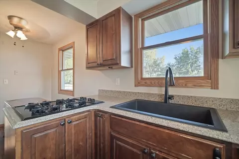 106 E Field St, Secor, IL 61771 photo 10