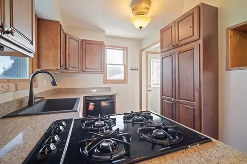 106 E Field St, Secor, IL 61771 photo 9