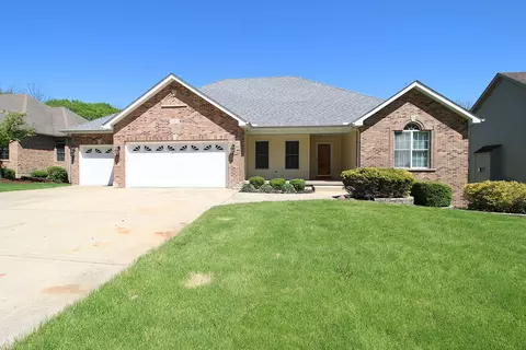 403 E Main St, Newark, IL 60541