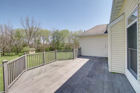 Exterior - 403 E Main St, Newark, IL 60541 photo 3 of 8