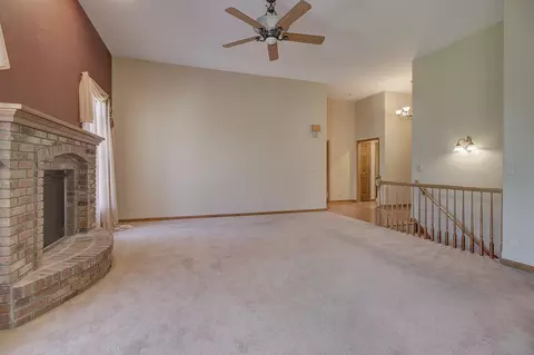 Living - 403 E Main St, Newark, IL 60541 photo 3 of 6