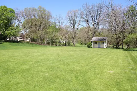 Exterior - 403 E Main St, Newark, IL 60541 photo 7 of 8