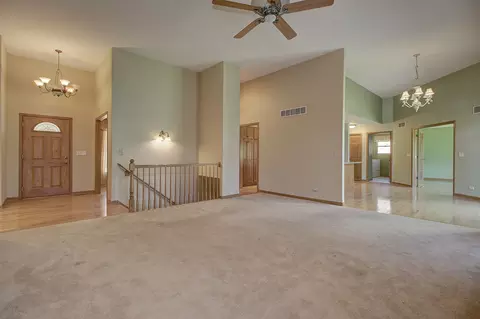 Living - 403 E Main St, Newark, IL 60541 photo 4 of 6