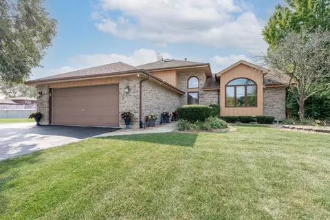 14516 S Casey Ln, Homer Glen, IL 60491