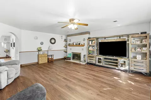 1705 W 34th St, Steger, IL 60475 photo 5