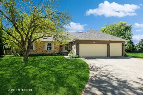 268 Brian Ct, Geneva, IL 60134