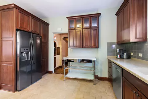 427 Du Page St, Elgin, IL 60120 photo 15