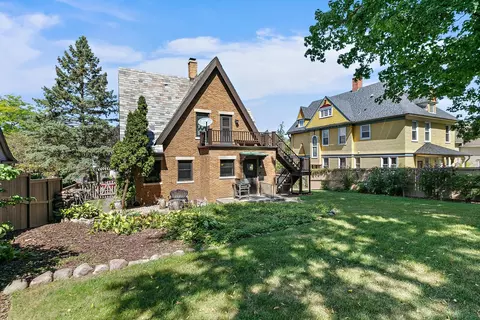 427 Du Page St, Elgin, IL 60120 photo 27