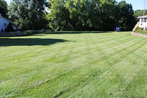 1599 Lake Holiday Dr, Lake Holiday, IL 60548