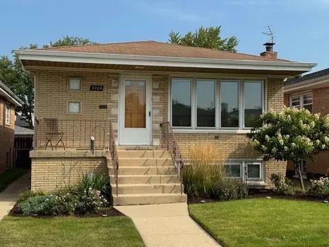 5706 W 56th St, Chicago, IL 60638