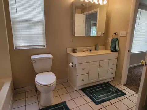 855 W Park Dr, Kankakee, IL 60901 photo 16