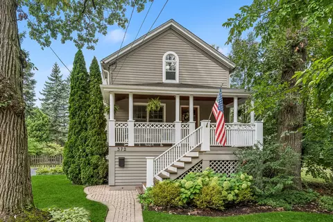 372 Provident Ave, Winnetka, IL 60093