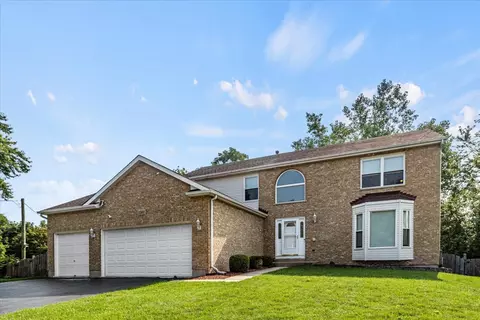 1501 Tallgrass Ct, Algonquin, IL 60102 photo 1