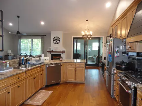 485 E Southmor Rd, Morris, IL 60450 photo 11