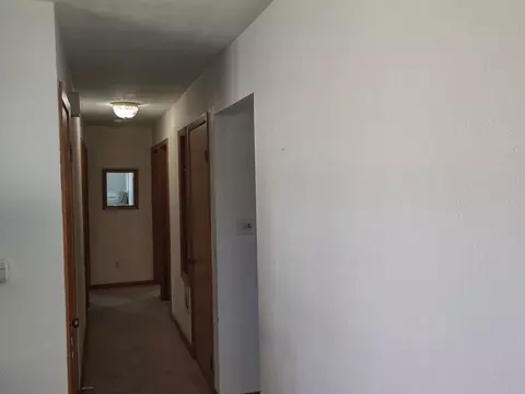 Entry Way - 543 Chaney Ave, Crest Hill, IL 60403 photo 1 of 1