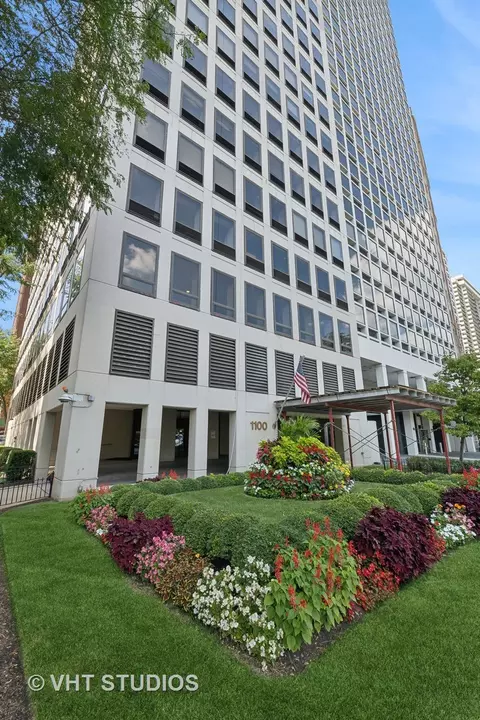 1100 N Lake Shore Dr #35A, Chicago, IL 60611