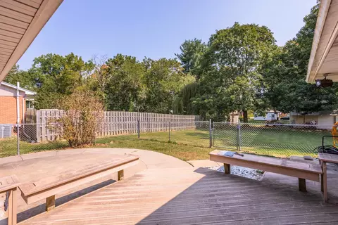 112 Eastview Dr, Normal, IL 61761 photo 28