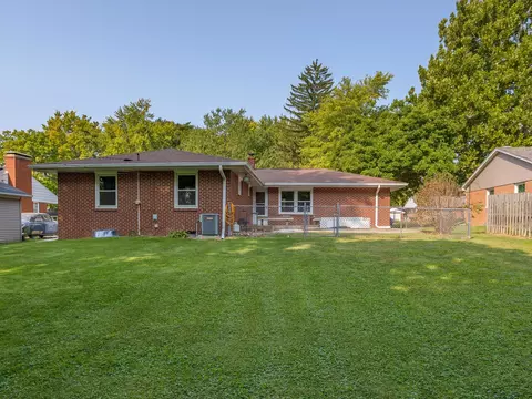 112 Eastview Dr, Normal, IL 61761 photo 14