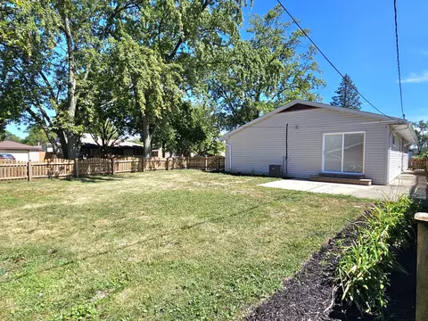 Exterior - 3300 Halsted St, Steger, IL 60475 photo 3 of 4