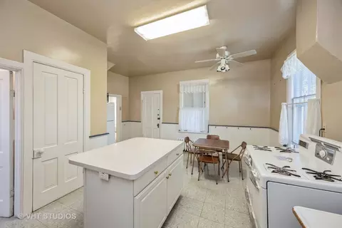 712 Monroe Ave, River Forest, IL 60305 photo 13