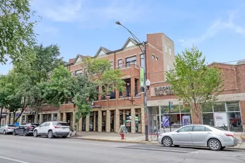3726 N Southport Ave #3, Chicago, IL 60613