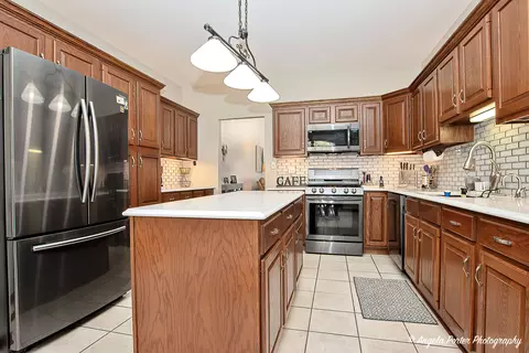 5627 Chesapeake Dr, Mchenry, IL 60050 photo 32