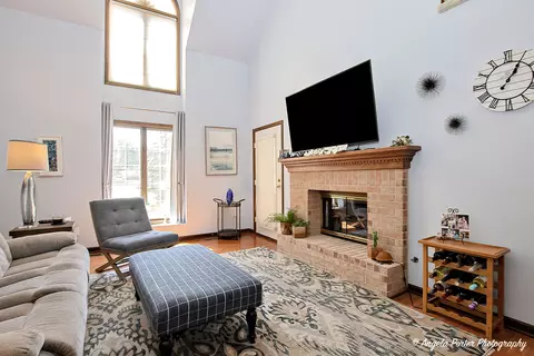 5627 Chesapeake Dr, Mchenry, IL 60050 photo 29