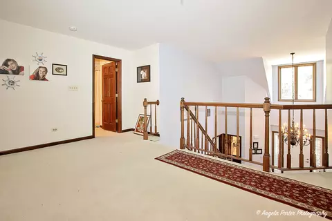 5627 Chesapeake Dr, Mchenry, IL 60050 photo 7