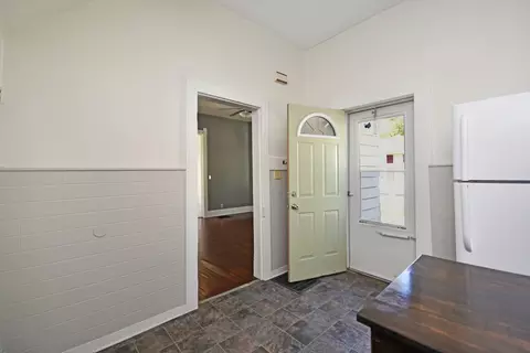 Entry Way - 306 S State St, Bloomington, IL 61701 photo 1 of 2