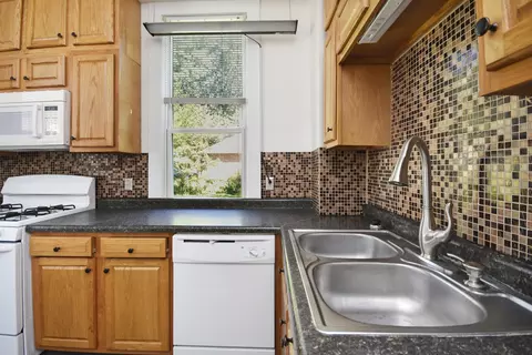 Kitchen - 306 S State St, Bloomington, IL 61701 photo 3 of 6