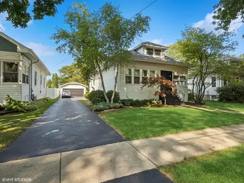 348 N Brockway St, Palatine, IL 60067