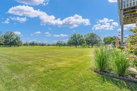 Exterior - 1612 Golfview Cir, Rantoul, IL 61866 photo 12 of 12