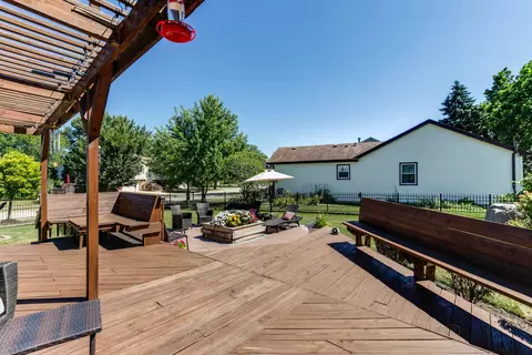 1015 N Dovington Dr, Hoffman Estates, IL 60169 photo 30
