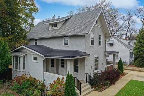 1007 S University St, Normal, IL 61761