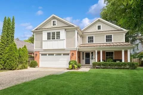 930 Pontiac Rd, Wilmette, IL 60091
