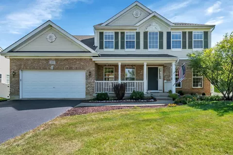 235 Walsh Cir, Yorkville, IL 60560
